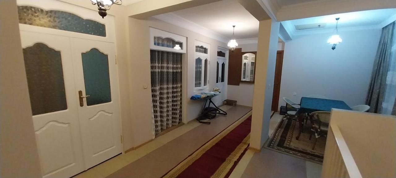Hostel Gomani Batumi Exterior photo